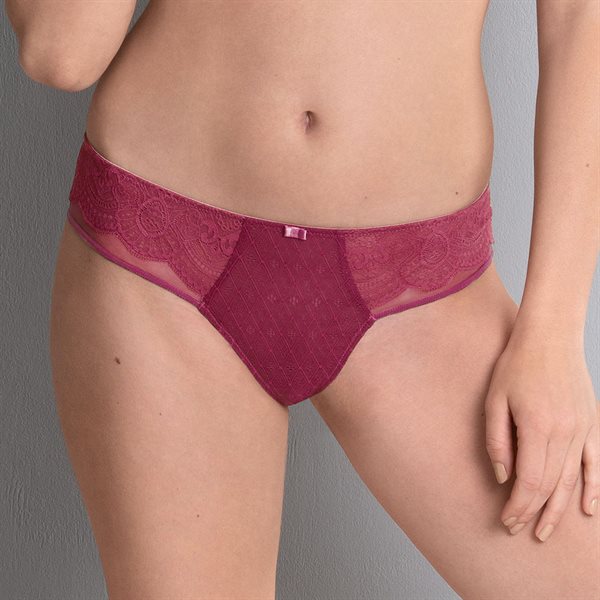 ROSA FAIA - SELMA BRAZILIAN